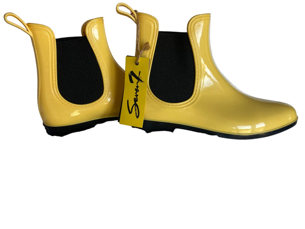 Yellow Seven 7 Women's Dover Chelsea Rain Bootie