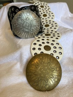 White faux leather western bohemian disc belt