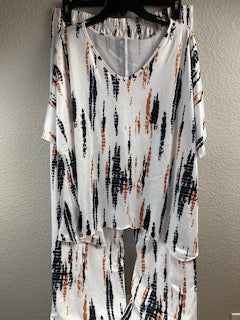 Multi color two piece active wear